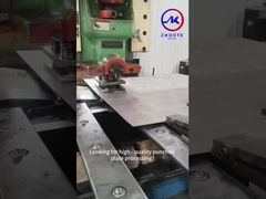 Διάρκεια 4m Προκαθαρισμένο χάλυβα ασφαλείας διαμαντένια λαβή σκάλα πέλμα