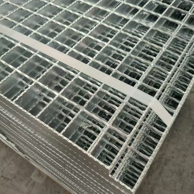 50mm Bearing Bar Pitch Steel Grating For Enhanced Efficiency