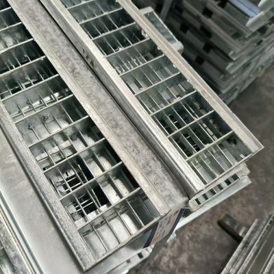 Customized Size Bearing Bar Anti Slip Grating For Heavy Duty Applications
