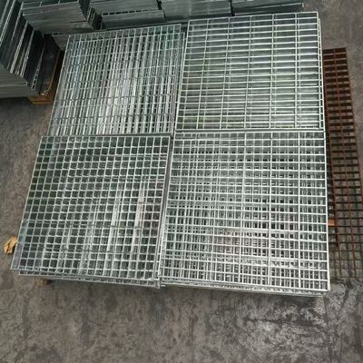 19 w 4 Industrial Steel Grating with High Durability Supporting Long Term Use