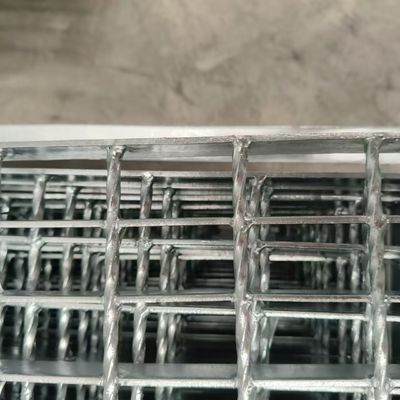 Serrated Custom Designed Industrial Steel Grating Heavy Duty Stainless