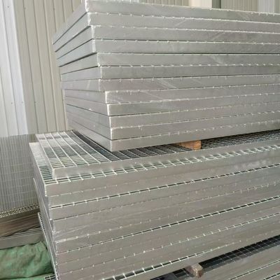 19 w 4 Industrial Steel Grating with High Durability Supporting Long Term Use
