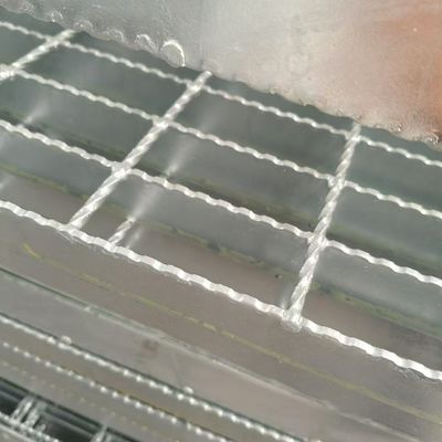 Stainless Steel Gratings: Elegant, Hygienic, and Low-Maintenance