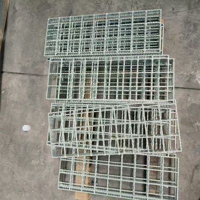 Stainless Steel Gratings: Elegant, Hygienic, and Low-Maintenance