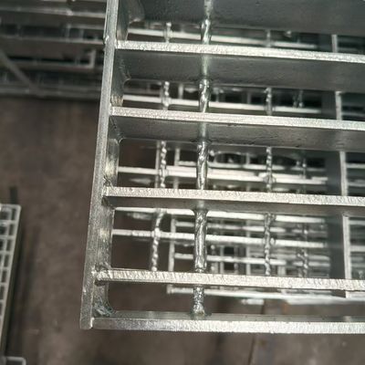 Hot Dip Galvanized Steel Grating Corrosion-Resistant Ventilation Protective Surface Warehouse Building Floor