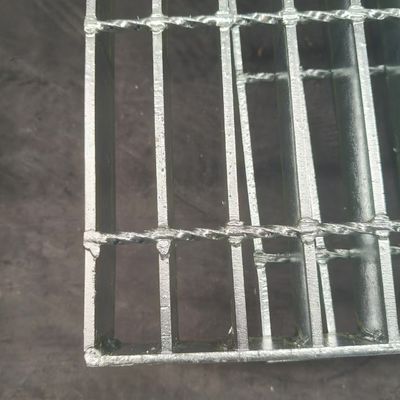 Strong Load Stable Structure Steel Grating In Shopping Malls