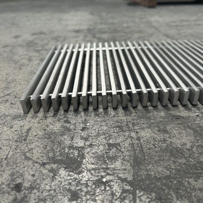 32X5mm Load Bar Steel Bar Grille Flat Bar Type For Temperature Environments