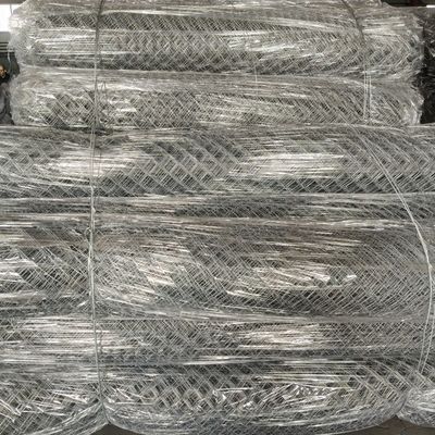 Round Post Type Metal Link Fencing For Varying Link Length Requirements