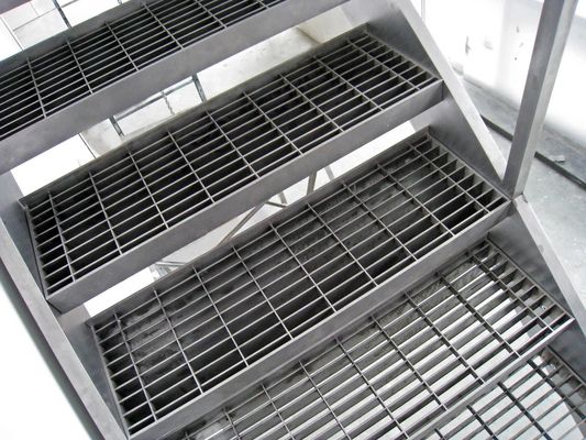 Machine Pressure Welding Anti Rust Steel Grating Ultimate Solution For Flooring