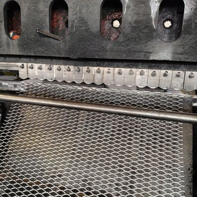 Expanded Metal Sheet Processing Way Expanded Mesh Machine Piece Size 1000*2000 Mm 1220*2440 Mm 500*1000 Mm Raw Material Q235