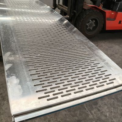 45mm Height Perforated Metal Plate For Anti Slip Industrial Flooring Solutions