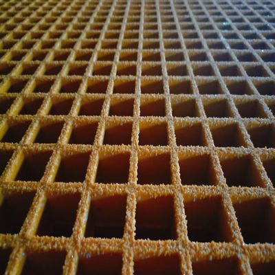 Q235 Q345 Grade Fiberglass Grating Panels UV Resistance Type Size 1220mm*3660mm
