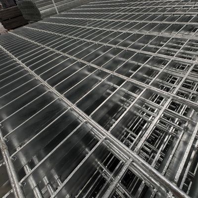 Ζεστά βουτηγμένα γαλβανισμένα επίπεδα ράβδοι από χάλυβα