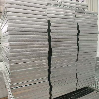 Διακοσμητικές Σιδηροειδείς Διάφραξες για Κήπους και Εξωτερικούς Χώρους: Προσθήκη Στυλ και Λειτουργικότητας