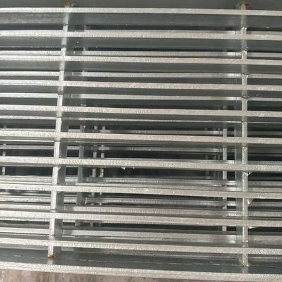 2.0mm-5.0mm πάχος διάτρητη μεταλλική πλάκα 1000mm πλάτος