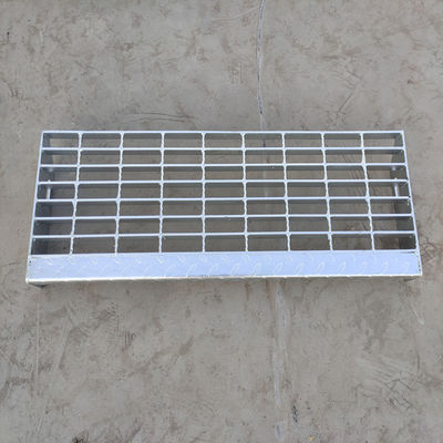 0.3-0.8mm Χάλυβα βήμα πέλμα σχάρα G303-30-100 διαβρωτικό περιβάλλον βήματα ασφαλείας