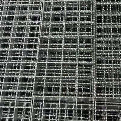 Heavy Duty Load Bearing Capacity Twisted Steel Rods Grating with Oem Option