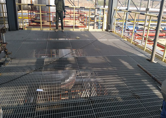 Grating Steel A100 Industrial Steel Grating G303/34/100 , 30mm*100mm Pitch